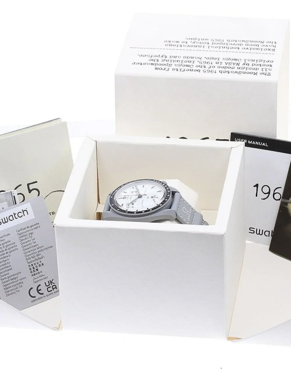 Swatch Swatch x Omega Moonwatch SO33M106 white Dial Quartz Men's Watch_971557